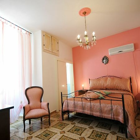Palazzo Rocci Rooms Gallipoli Exterior foto